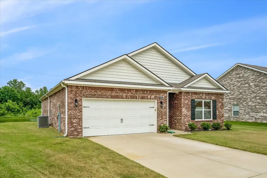 4786 BARRETT OAKS DR, Millington, TN 38053 - #3
