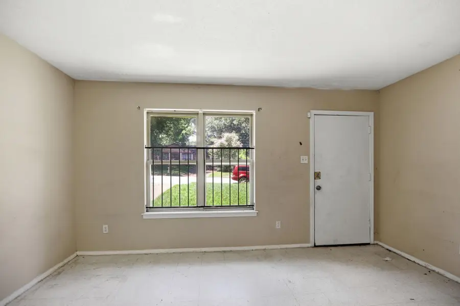 4150 WINDERMERE RD, Memphis, TN 38128 - #2