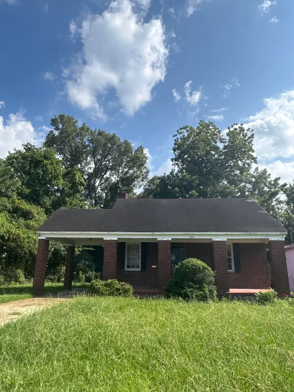 123 S PARKWAY AVE E, Memphis, TN 38106