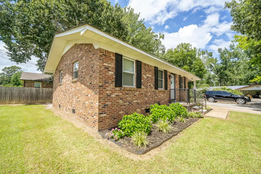 110 LAKE CIR, Savannah, TN 38372 - #3