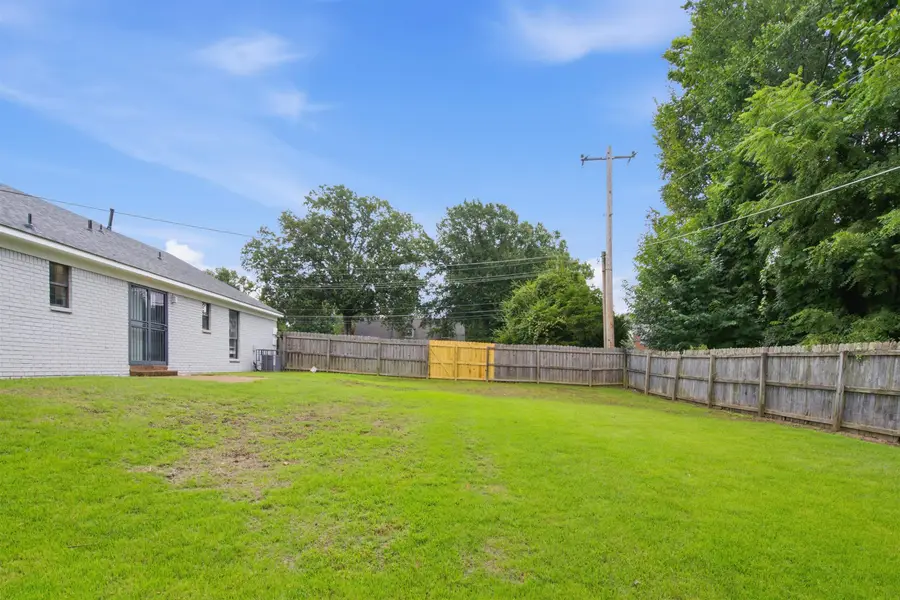 7223 PEPPERMILL RD, Memphis, TN 38125 - #2
