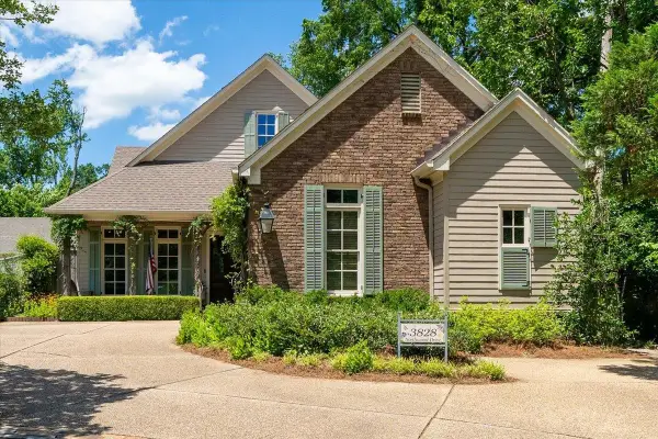 3828 NORTHWOOD DR, Memphis, TN 38111