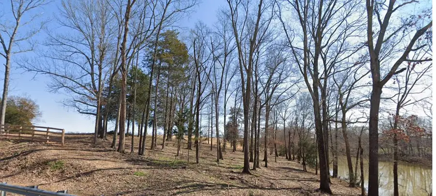 26 WATERWAY DR, Bath Springs, TN 38311 - #2