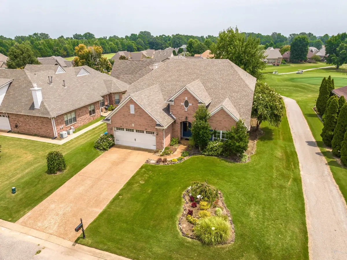25 FAIROAKS DR, Oakland, TN 38060 - #1