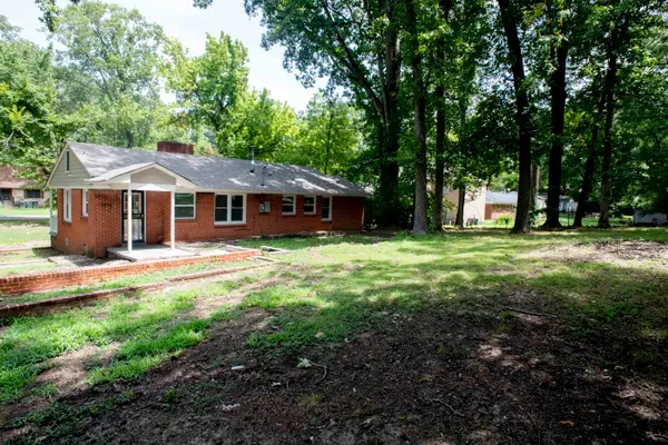875 ENFIELD RD, Memphis, TN 38116