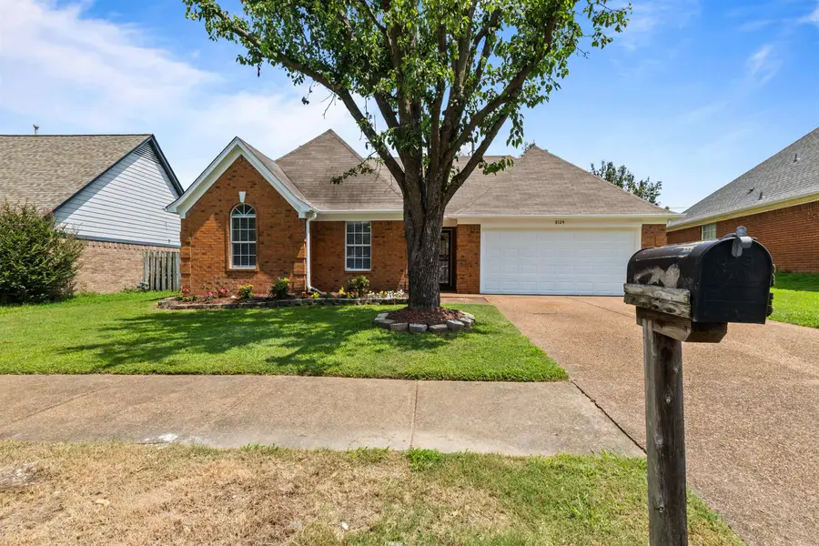 8124 COUNTRY VILLAGE DR, Cordova, TN 38016 - #3