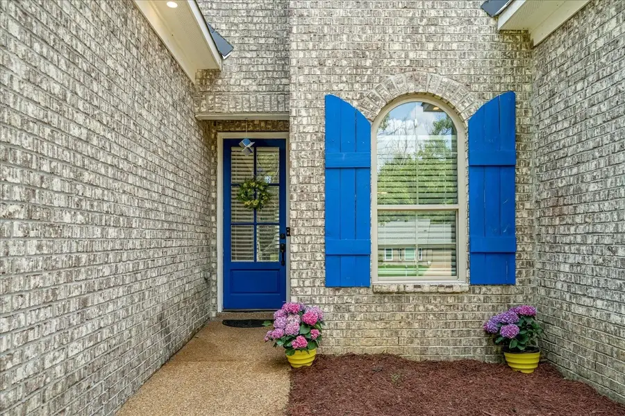 8867 E HAMPTON COURT DR, Cordova, TN 38016 - #3