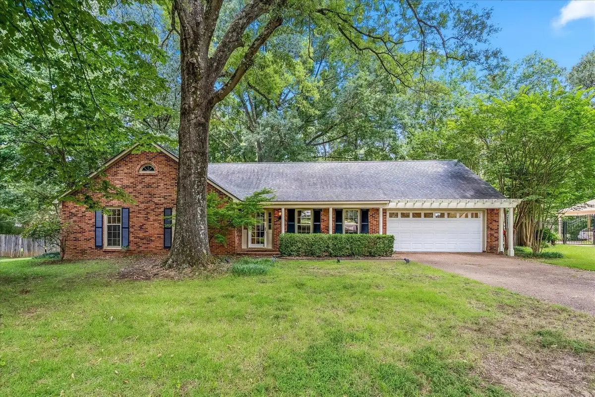 1528 HOLLY HILL DR, Germantown, TN 38138 - #1