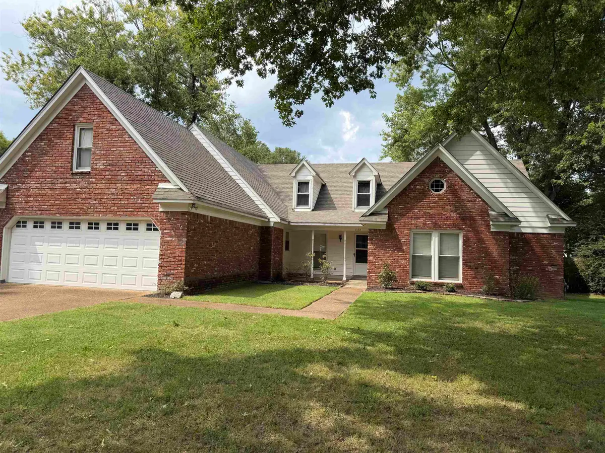 330 OAKLEIGH DR, Collierville, TN 38017 - #1
