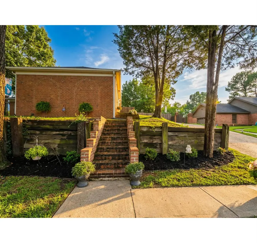 8311 WALNUT GROVE RD, Cordova, TN 38018 - #2