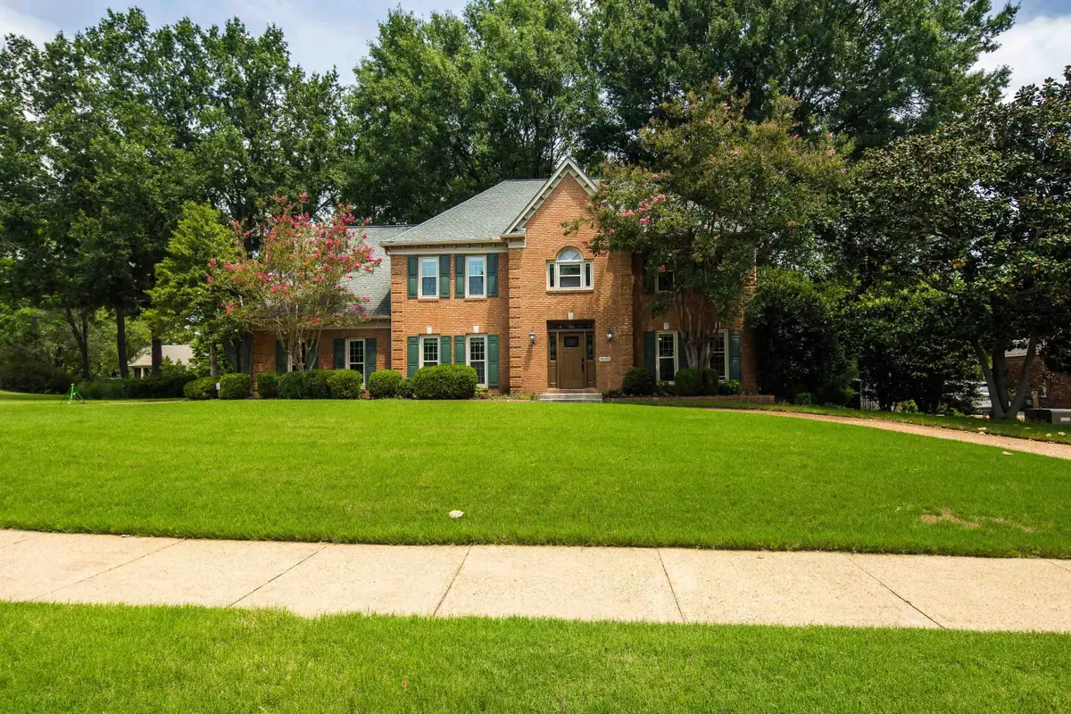 9190 EAST BRIDGE DR, Germantown, TN 38139 - #1