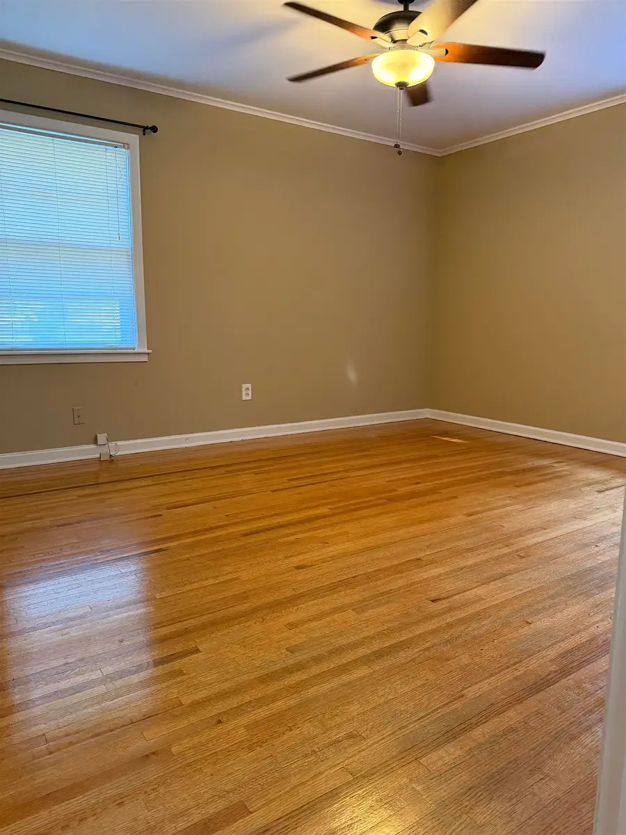 5137 WHITEHALL AVE, Memphis, TN 38117 - #2