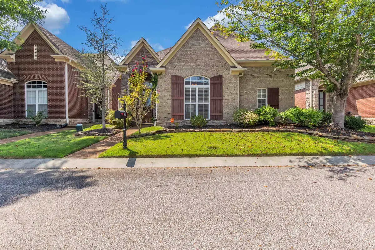 1813 TALISKER DR, Cordova, TN 38016 - #1