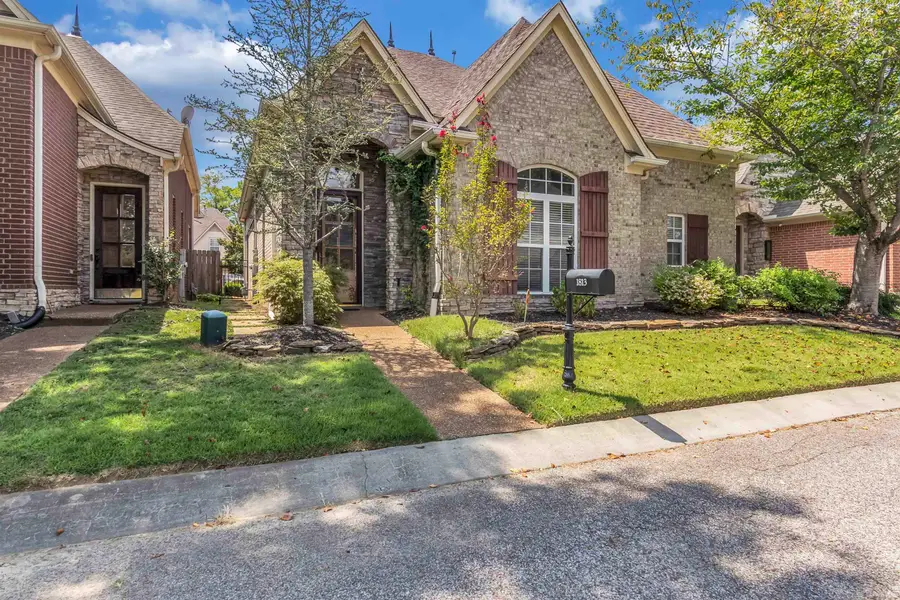 1813 TALISKER DR, Cordova, TN 38016 - #2