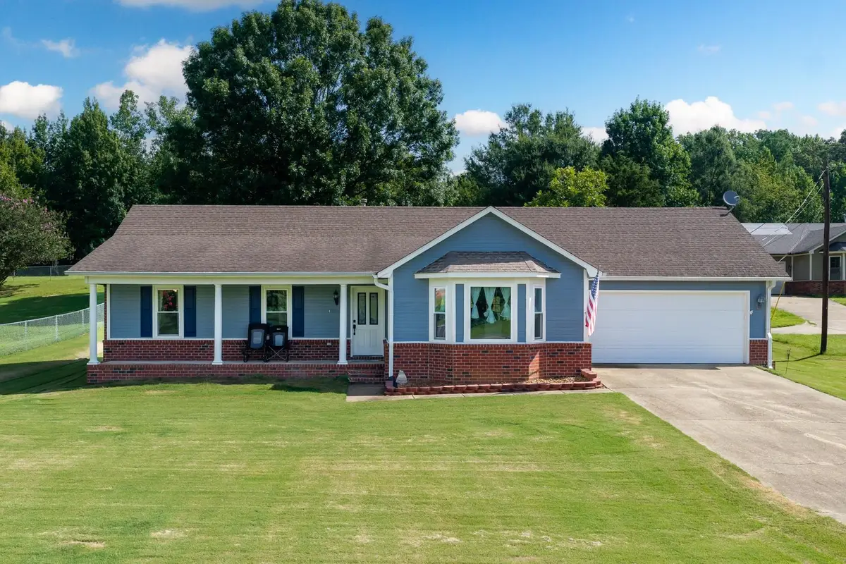 92 BRENDA DR, Munford, TN 38058 - #1