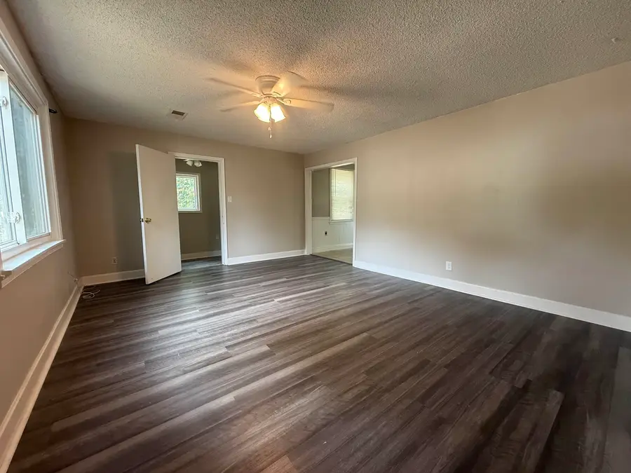 2982 KINGSTON DR, Memphis, TN 38127 - #2