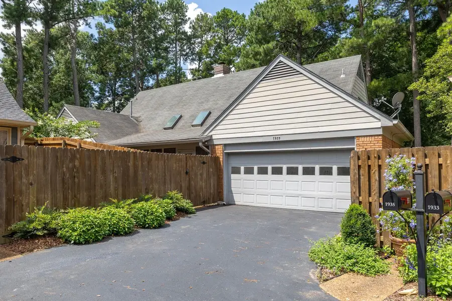1935 WICKLOW WAY, Germantown, TN 38139 - #2