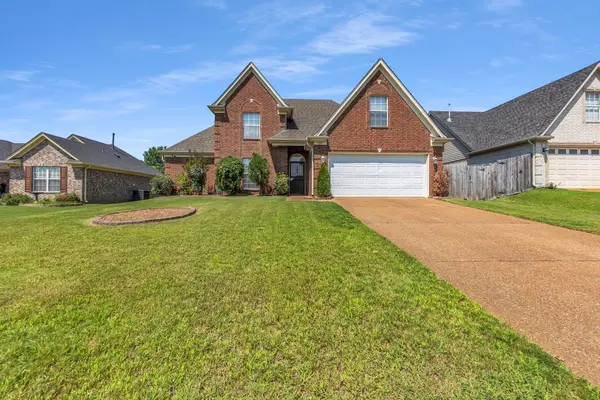 1525 CARLTON RIDGE DR, Cordova, TN 38016