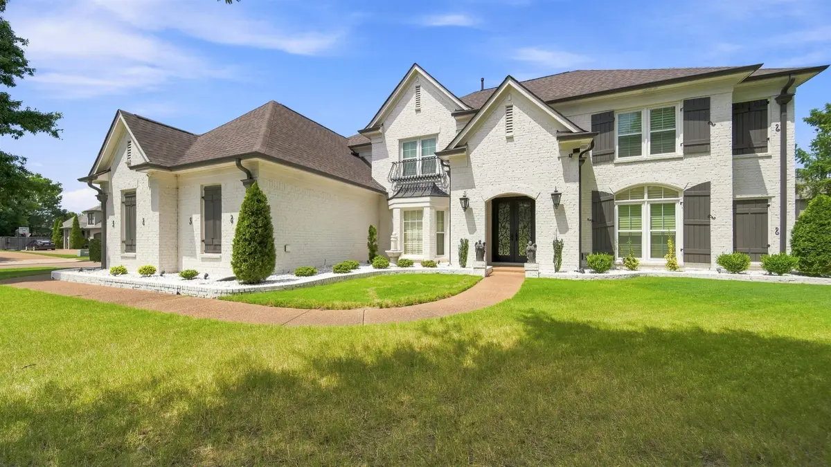 1596 BRACKENSHIRE LN, Collierville, TN 38017 - #1