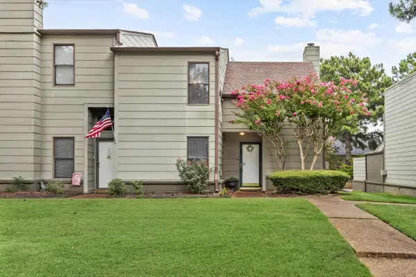 1906 ALLENBY DR #16, Germantown, TN 38139
