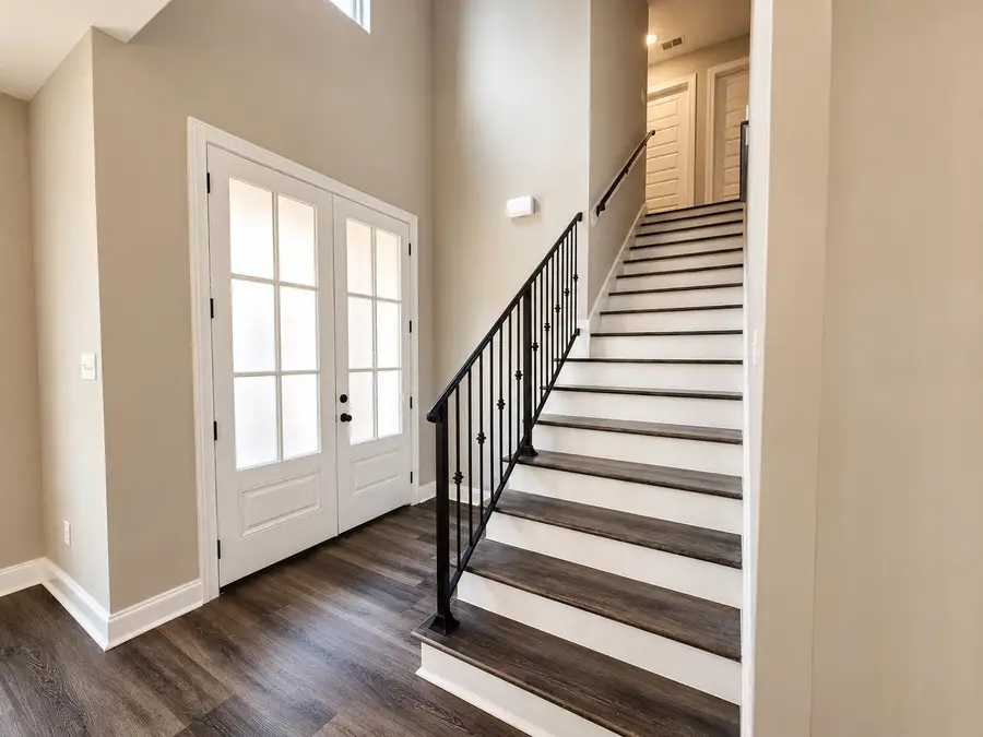 577 HOLDEN DR, Cordova, TN 38018 - #3