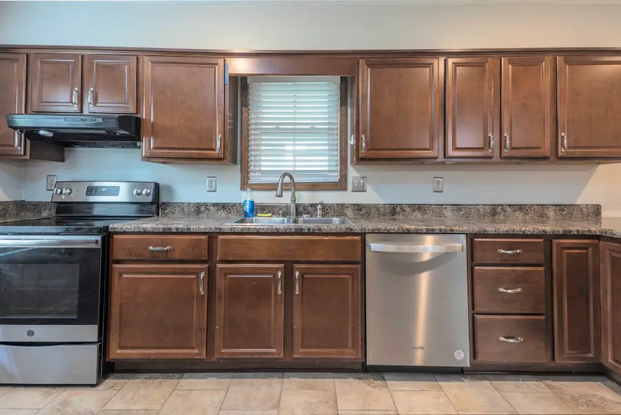 6131 AINSWORTH ST, Bartlett, TN 38134 - #3