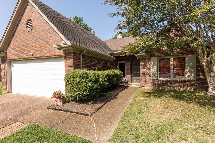 100 VILLAGE DR, Oakland, TN 38060-0000 - #2