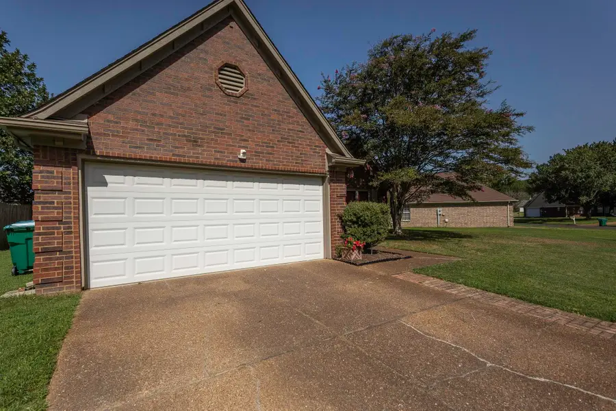 100 VILLAGE DR, Oakland, TN 38060-0000 - #3