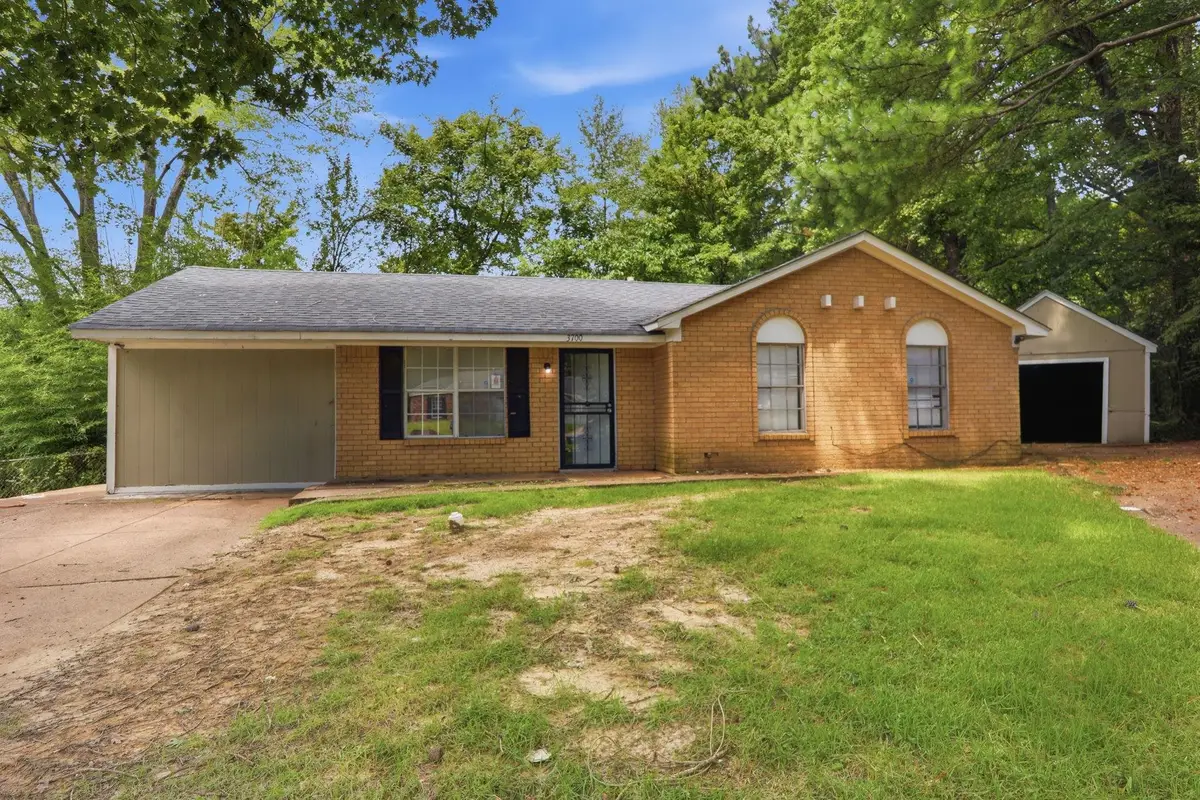 3700 RIDGEMONT RD, Memphis, TN 38128 - #1