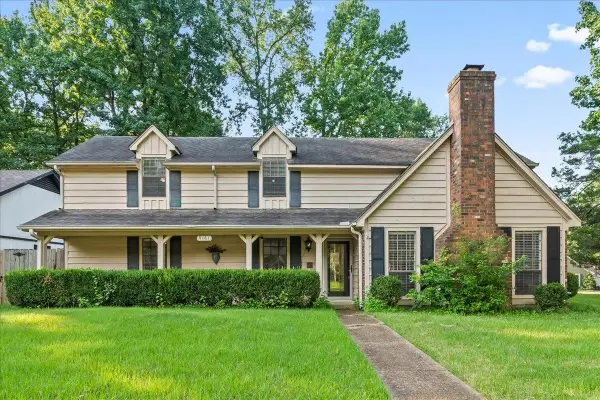 9161 GAINSBOROUGH DR, Lakeland, TN 38002