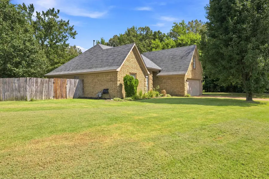255 CAMERON DR, Oakland, TN 38060 - #2