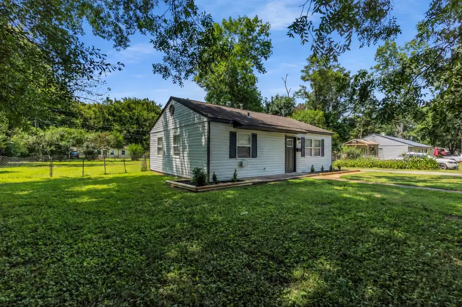7783 COMMODORE RD, Millington, TN 38053 - #2