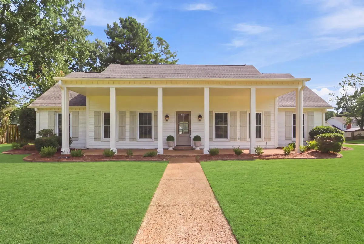 1984 ALDER BRANCH DR, Germantown, TN 38139 - #1
