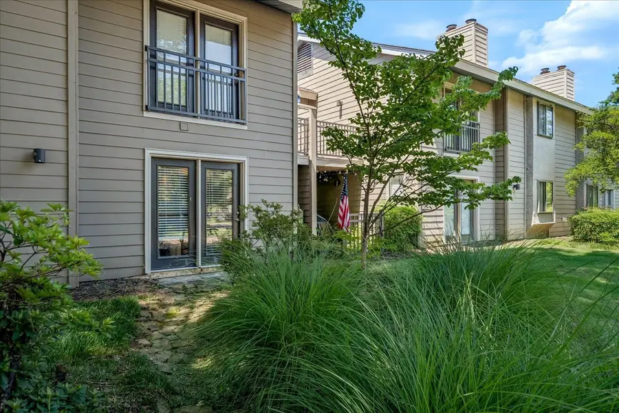 1813 BIRCH POST CV #107, Germantown, TN 38138 - #3