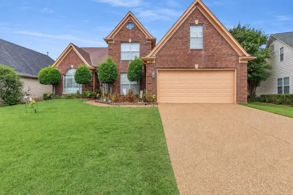 1158 E RED FERN CIR, Memphis, TN 38018