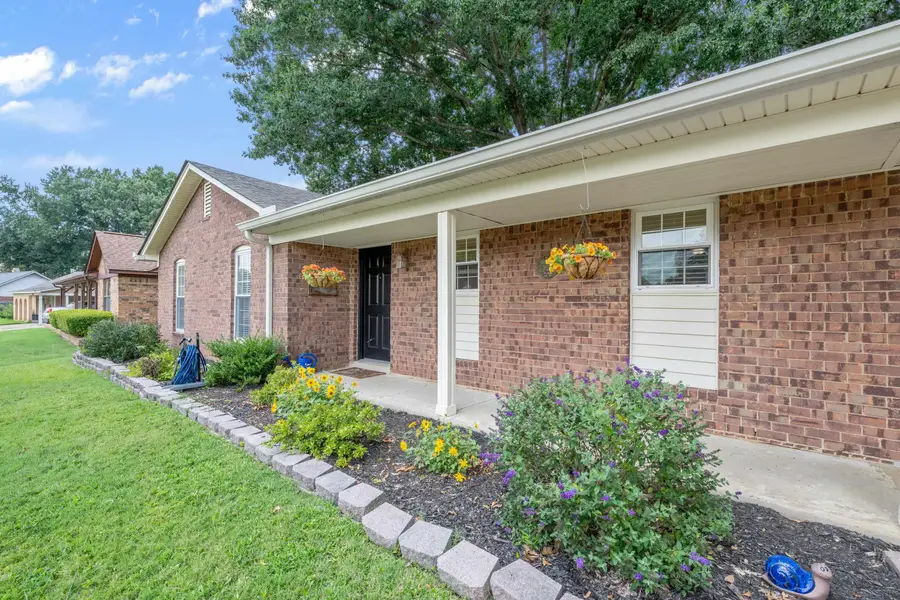 7052 DAWNHILL RD, Bartlett, TN 38135 - #2