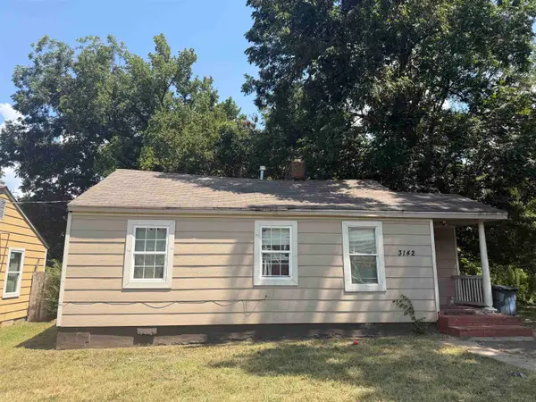 3142 HARVESTER LN E, Memphis, TN 38127