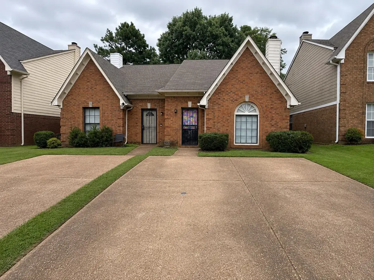 1670 OLD MILL STREAM DR, Cordova, TN 38016 - #1