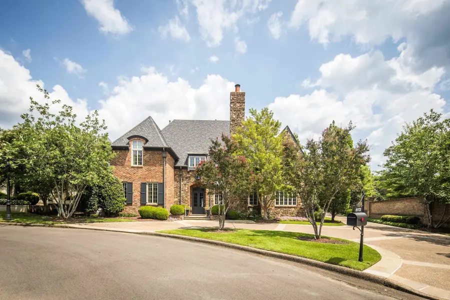 6175 CHAPELLE CIR E, Memphis, TN 38120 - #3