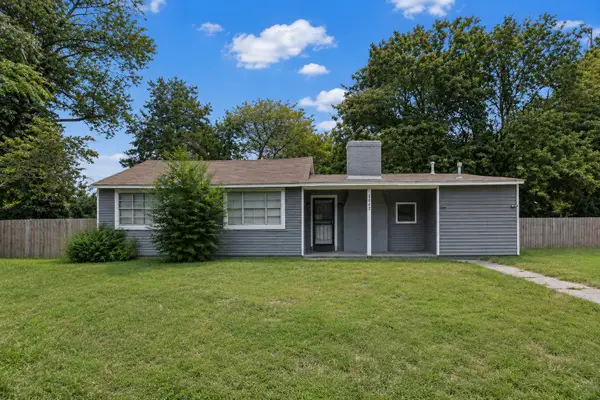 2442 MANCHESTER RD, Memphis, TN 38114