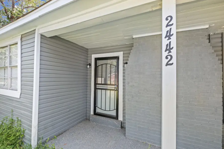 2442 MANCHESTER RD, Memphis, TN 38114 - #2