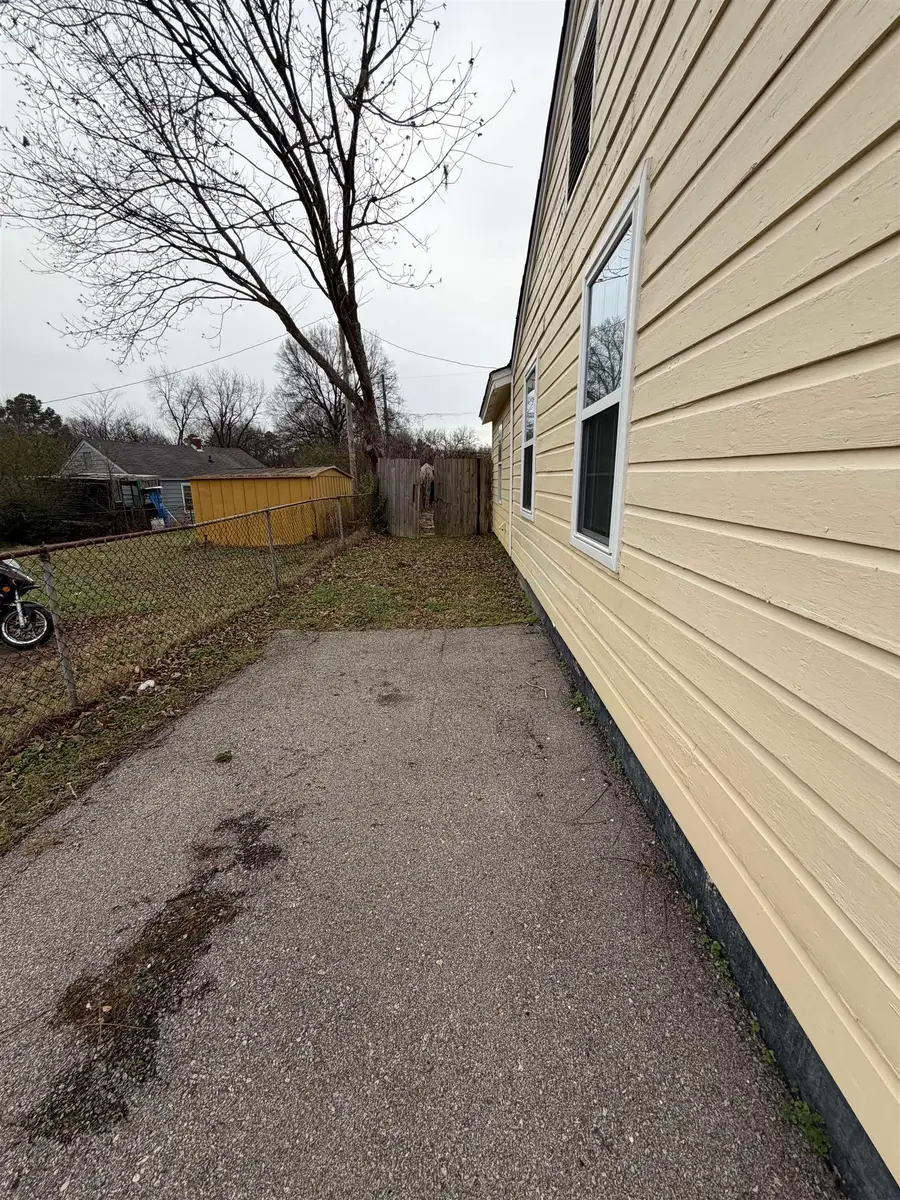1246 GAUSCO RD, Memphis, TN 38106 - #3