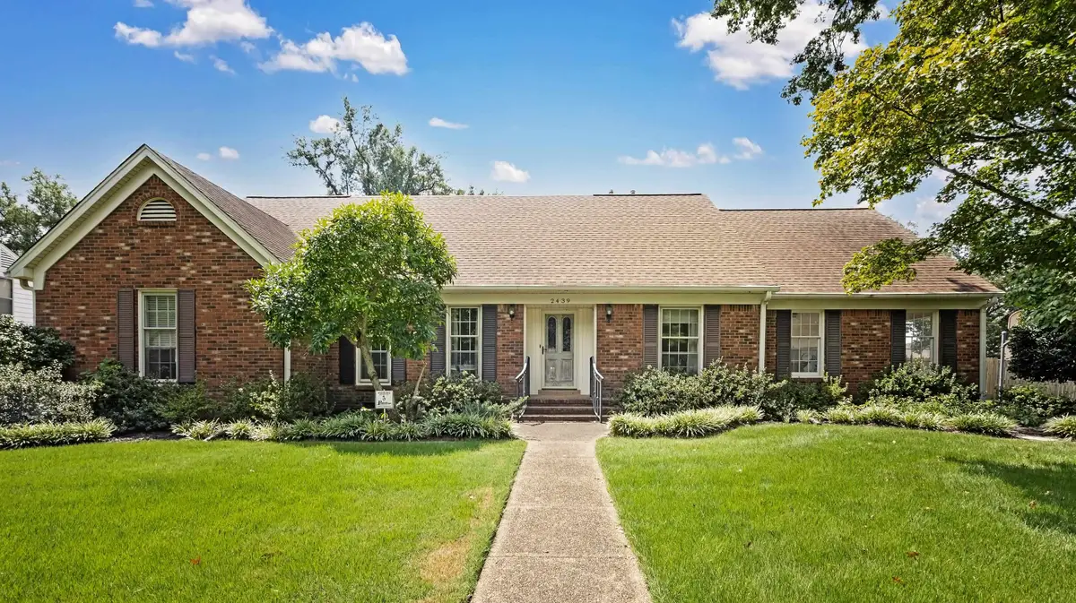 2439 MACKINNON DR, Memphis, TN 38119 - #1