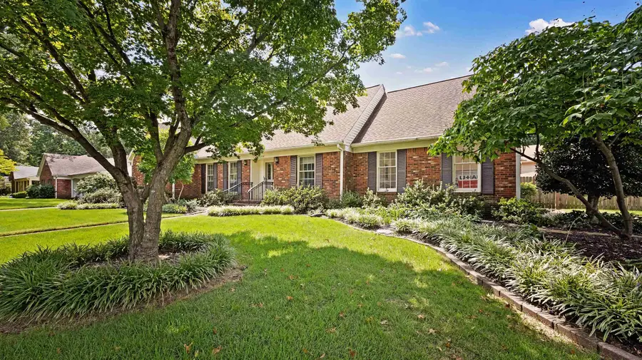 2439 MACKINNON DR, Memphis, TN 38119 - #3