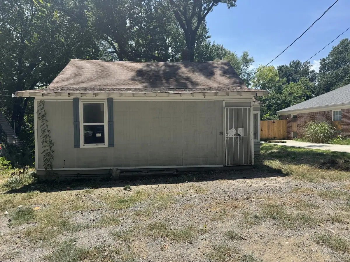 1829 THE OAKS AVE, Memphis, TN 38127 - #1
