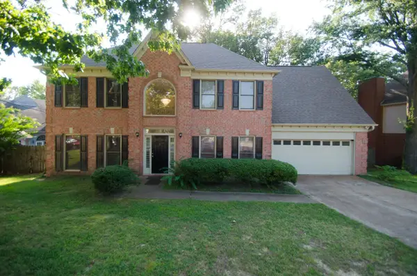 1827 DARTFORD DR, Memphis, TN 38016
