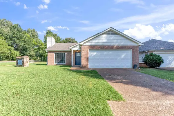 2591 BAY POINTE CIR E, Memphis, TN 38128