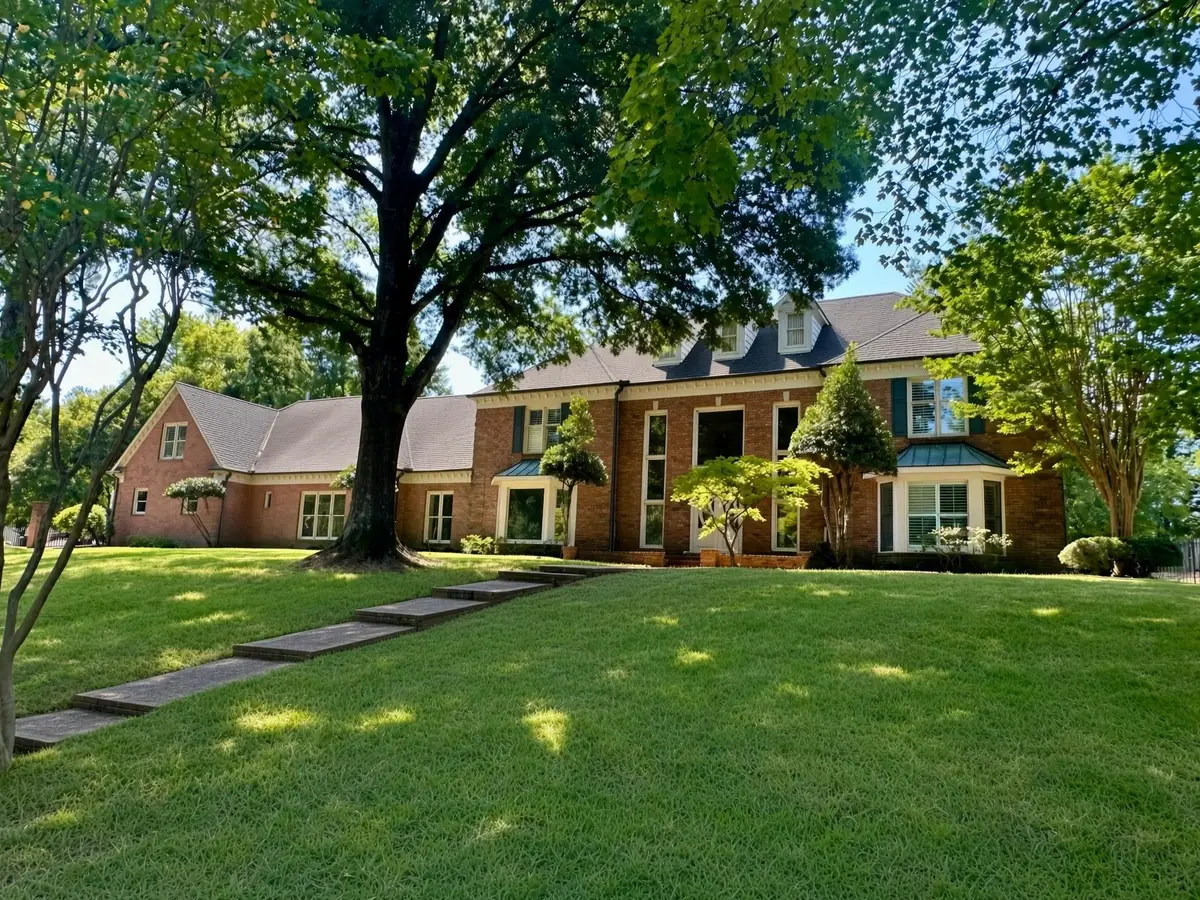 9015 FOREST HILL-IRENE CV, Germantown, TN 38139 - #1