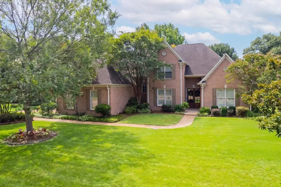 9027 E GROVELAWN CV, Germantown, TN 38139 - #2