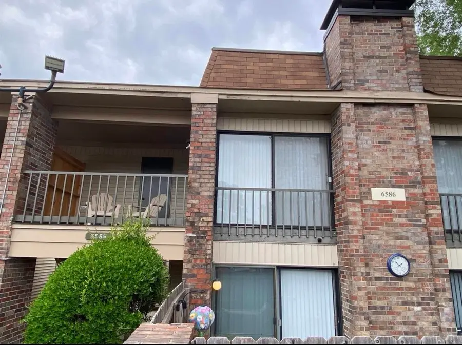 6586 S POPLAR WOODS CIR S #2, Germantown, TN 38138 - #2